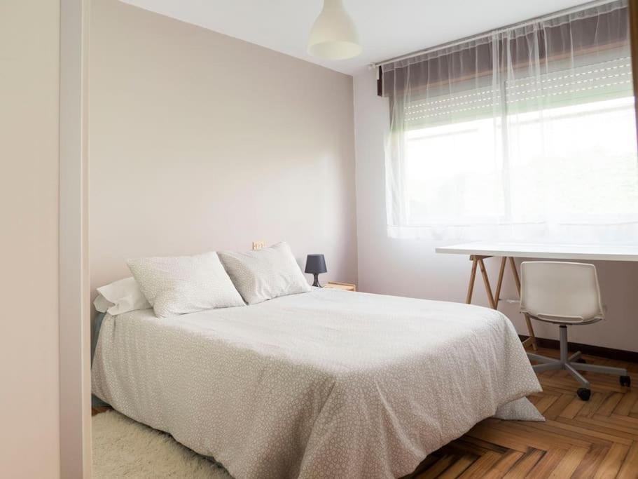 Piso Luminoso En El Centro De Vigo Para 8 Personas Екстериор снимка