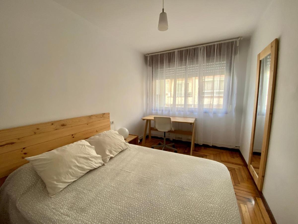 Piso Luminoso En El Centro De Vigo Para 8 Personas Екстериор снимка